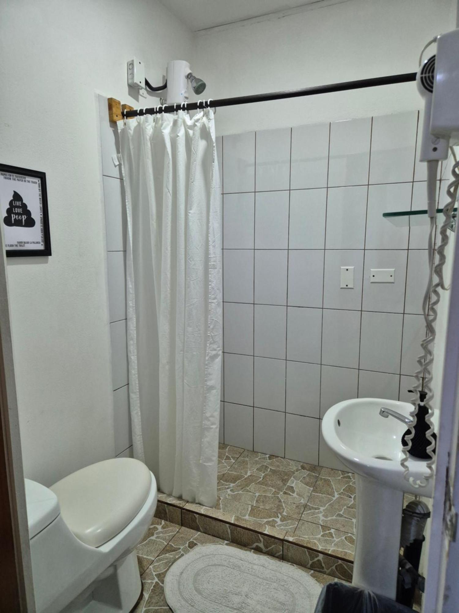 Eco Stay Hostel Сан-Хосе Экстерьер фото