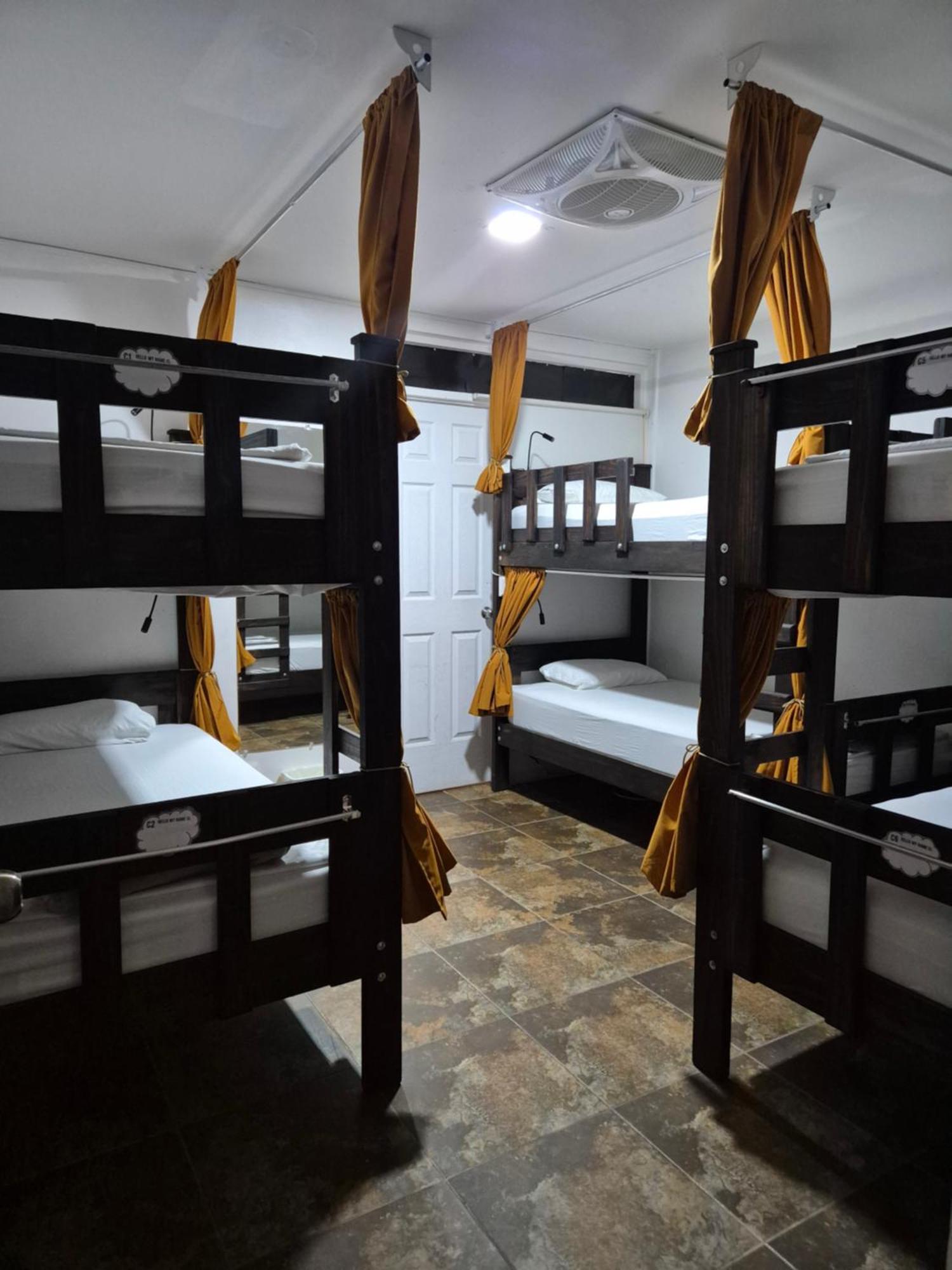 Eco Stay Hostel Сан-Хосе Экстерьер фото